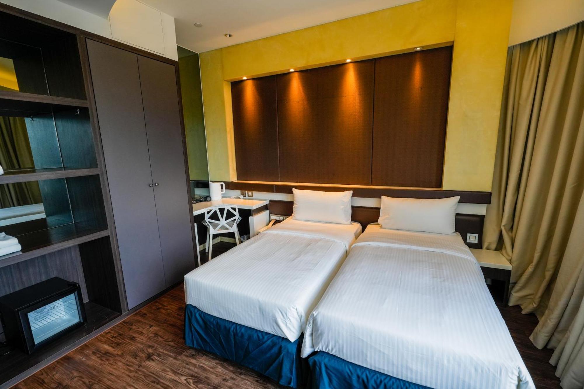 Epoch Hotel Гонконг Экстерьер фото