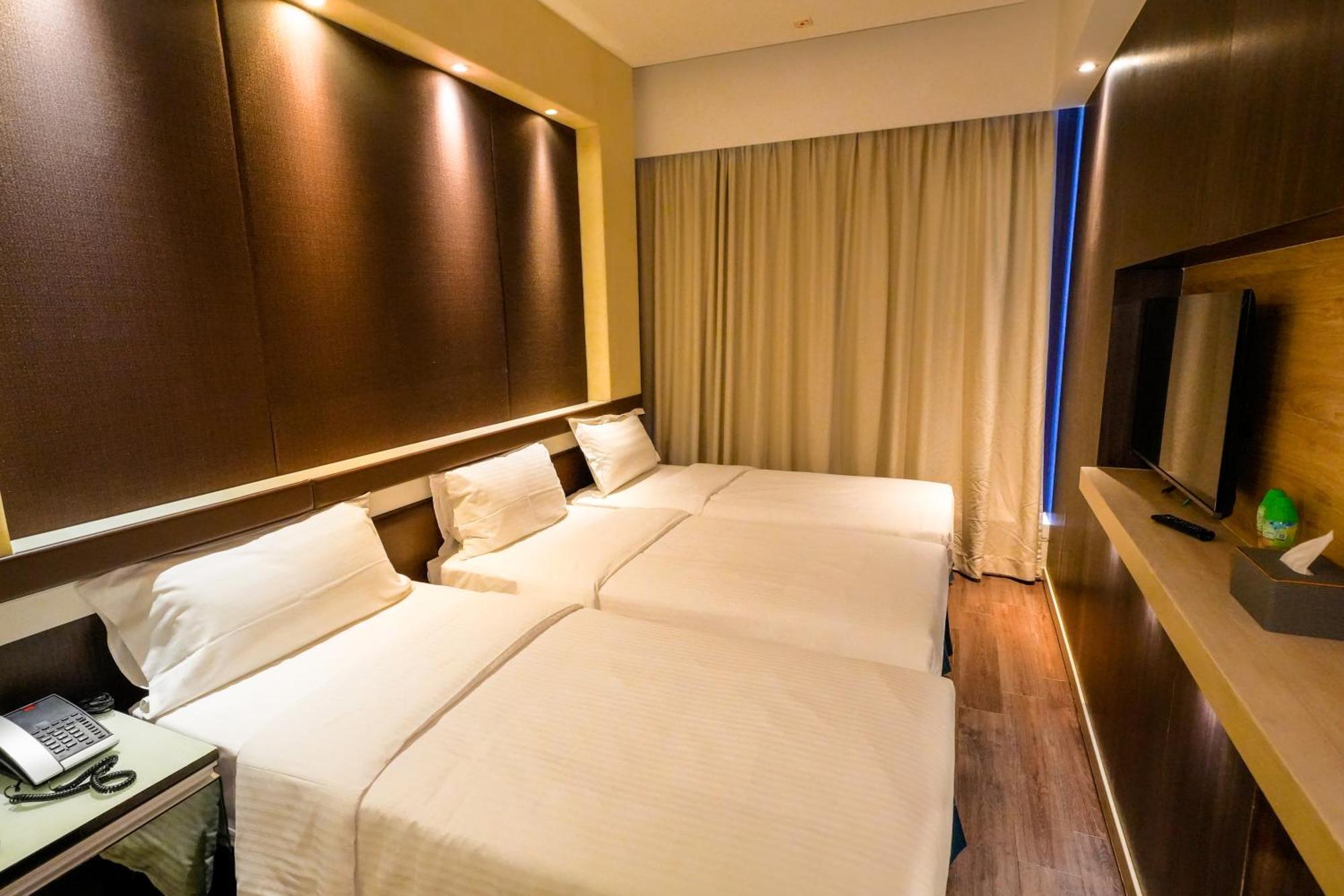 Epoch Hotel Гонконг Экстерьер фото